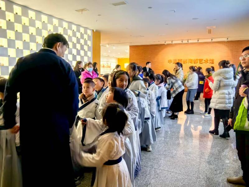 文化赋能：鸡东县魔创文旅挖掘城市文化资源的实践探索